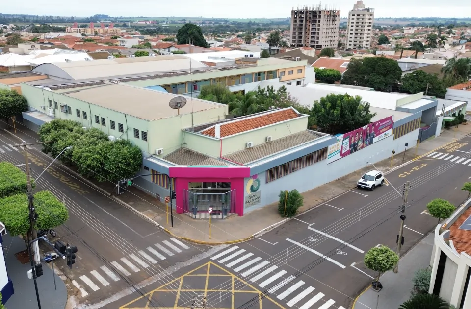 Fachada Centro Educacional de Andradina